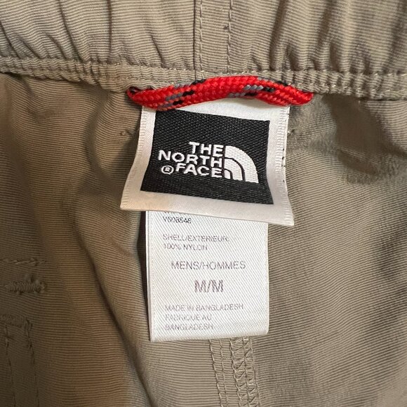 The North Face Men’s Convertible Hiking Pants Sz M Khaki Zip-Off Cargo Outdoor - Picture 7 of 11